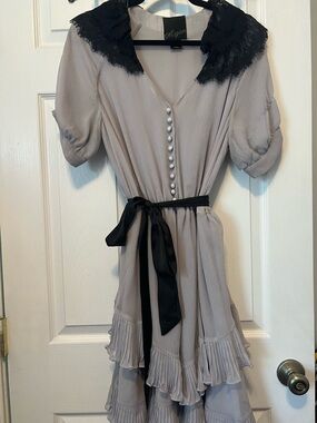Silver Victorian style Sheer Dress with Black Lace Collar - Size 8